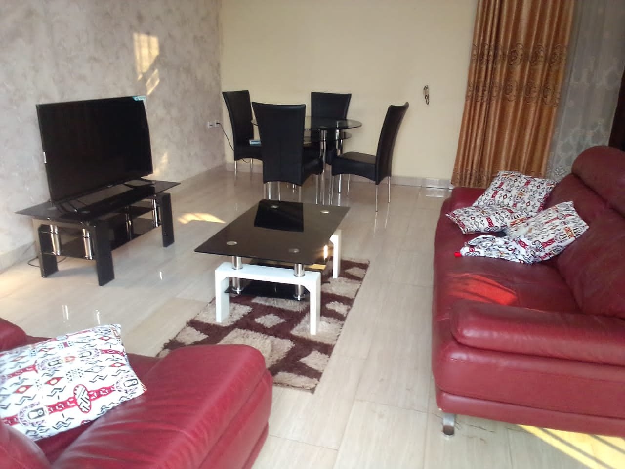 Appartement meublé à Douala Logbessou