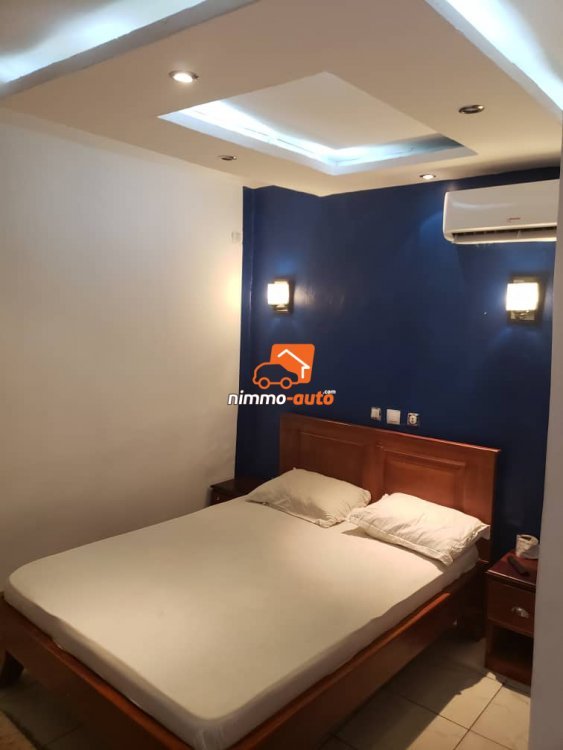 chambre meublée