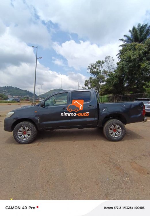 toyota hilux 2012 à vendre