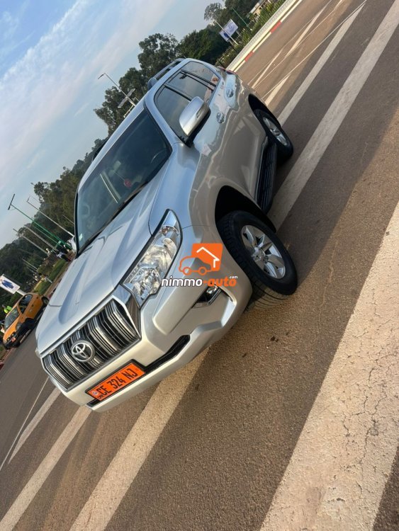 Magnifique Prado à louer pour tous vos déplacements dans la ville et en dehors