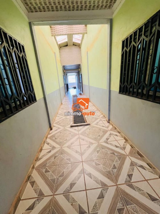 magnifique studio modrene à  louer à  mendong