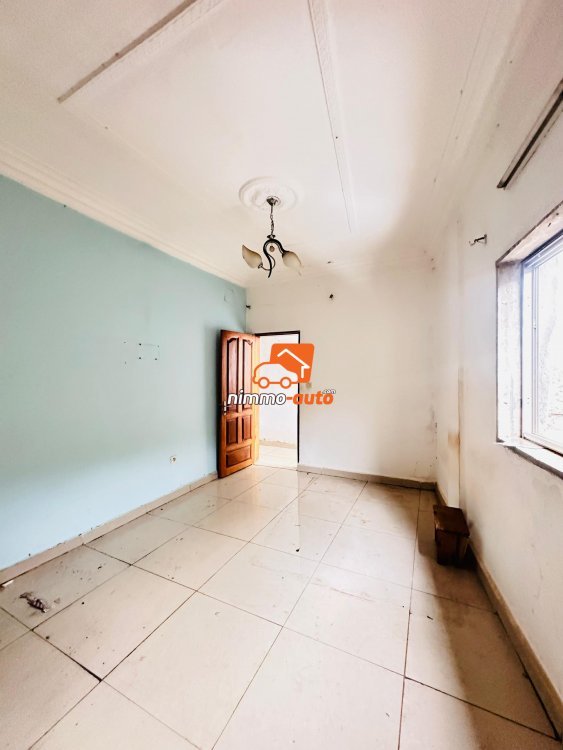 chambre moderne a louer a efoulan