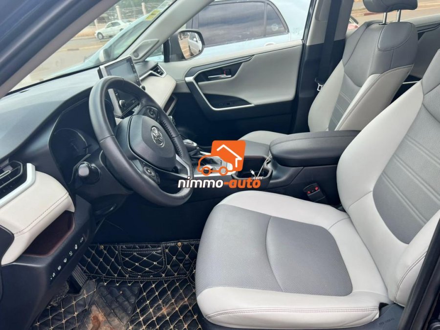 TOYOTA RAV 4 à vendre