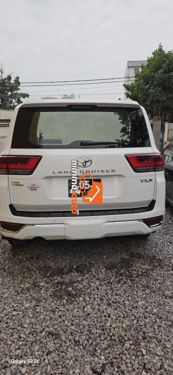Land cruiser à vendre bon prix