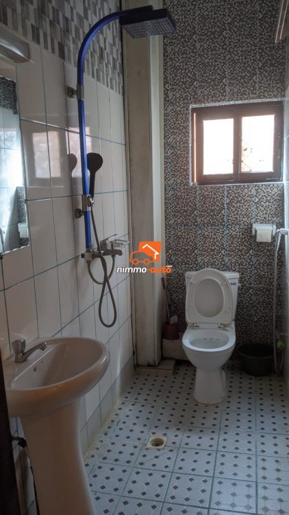 chambre meublée à louer en plein cœur du quartier Makepe