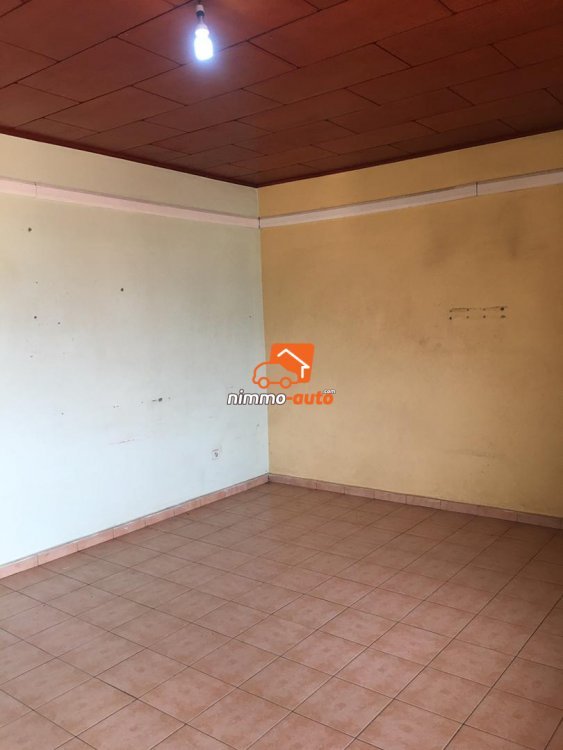 Appartement à louer à Obobogo