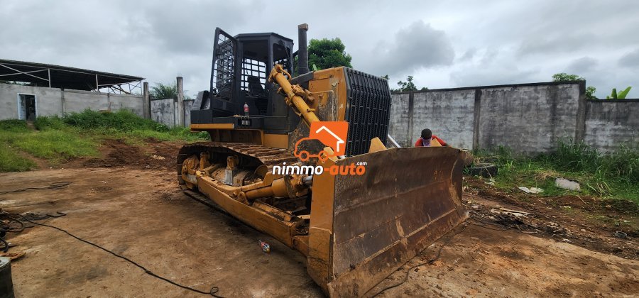 BULLDOZER SHANTUI SD22 (caterpillar d7)