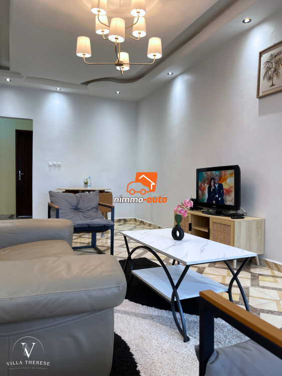 Appartement Meublé de 3 chambre a Odza 40000mil