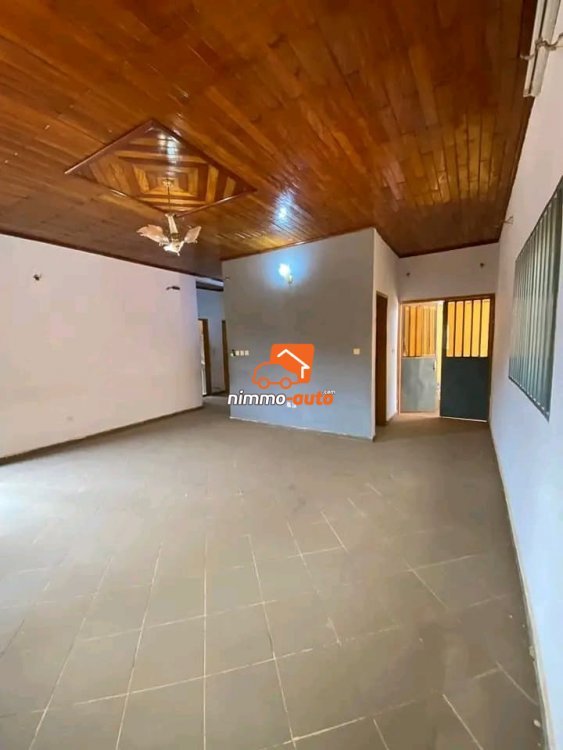 Appartement à louer à mendong beau standing