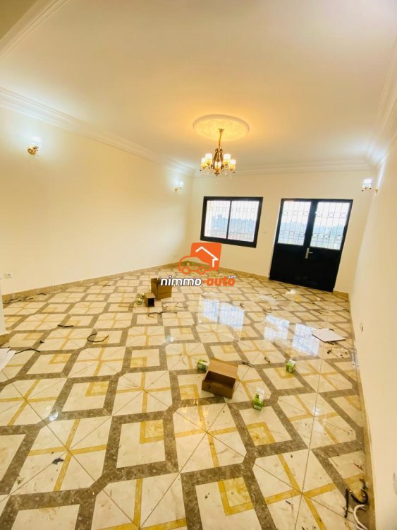 Appartement moderne à louer à odza