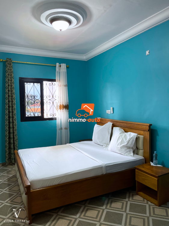 Appartement Meublé de 3 chambre a Odza 40000mil