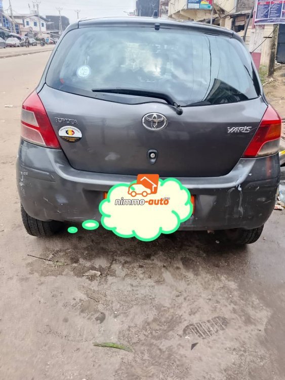 toyota yaris verso à vendre