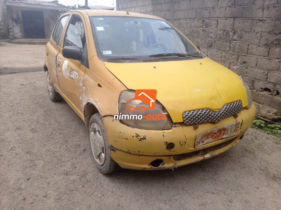 Yaris 2002