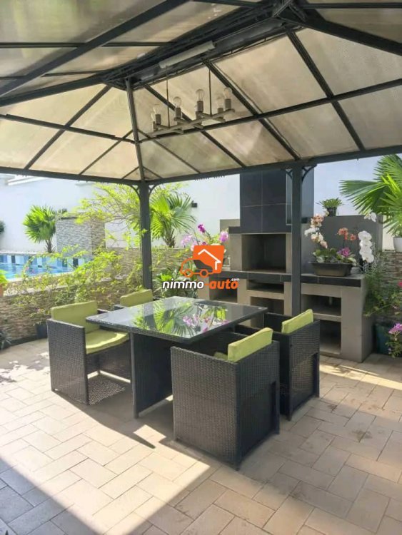 duplex de luxe à vendre à bastos