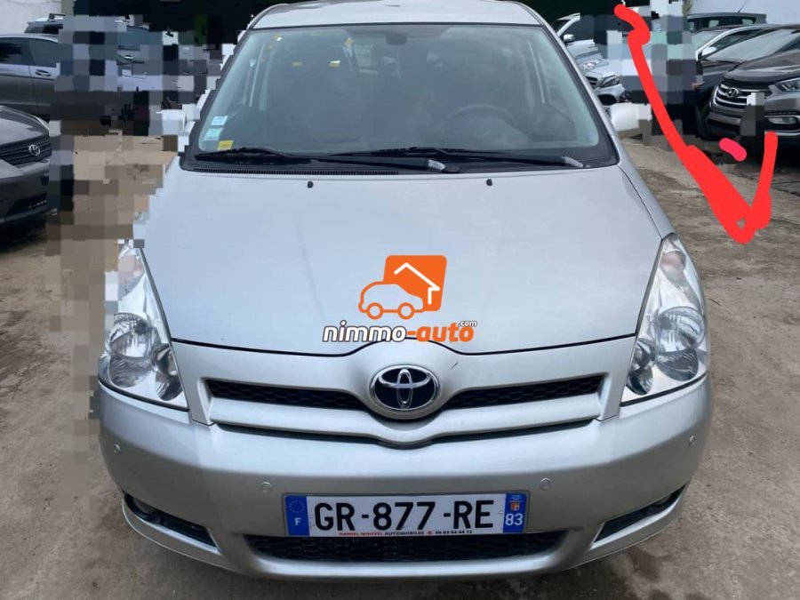 COROLLA VERSO
