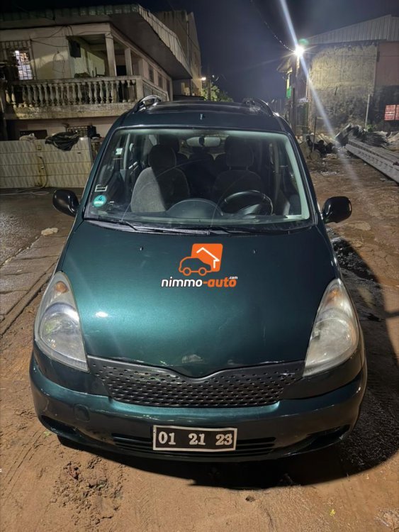 toyota yaris vero 2005 à vendre