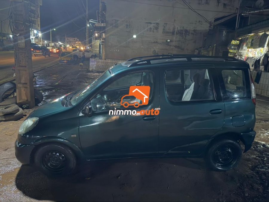 toyota yaris vero 2005 à vendre