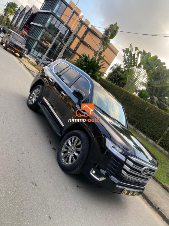 toyota land cruiser 2021  a louer