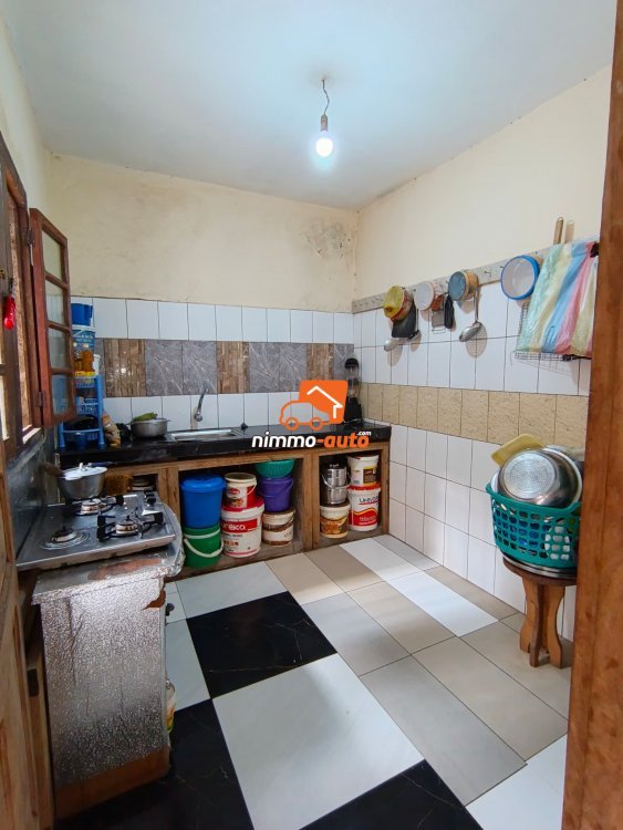 maison inachevée à vendre à nkolfoulou