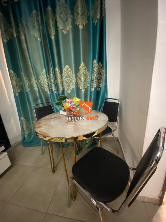 studio meuble disponible du côté de Bonamoussadi pour vos séjours