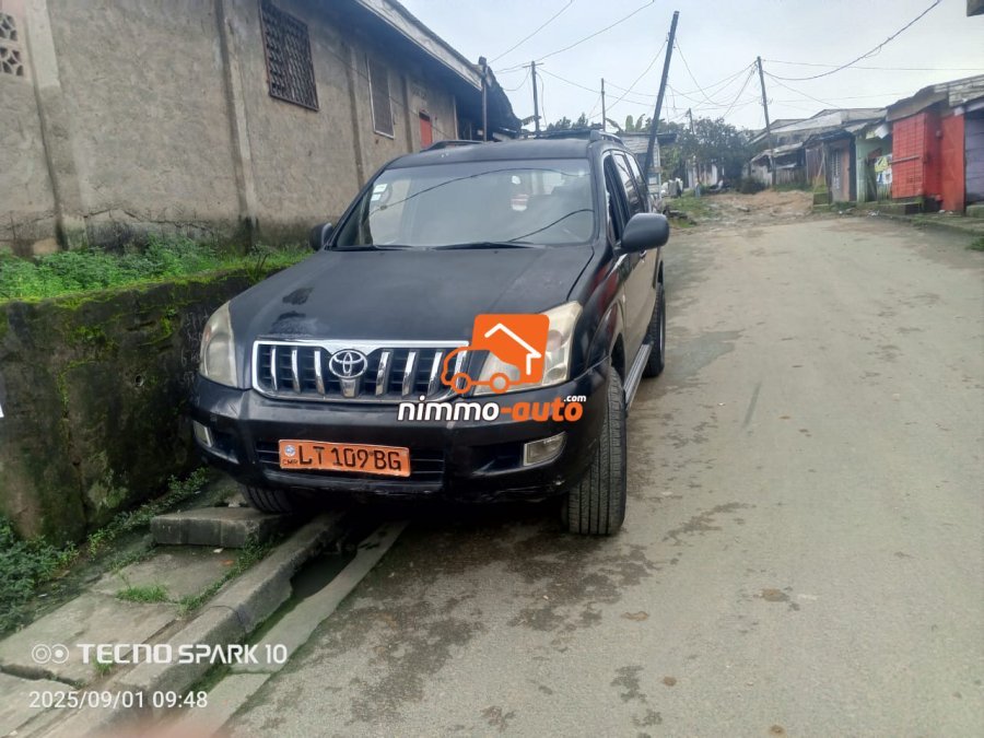 TOYOTA LAND CRUISER PRADO