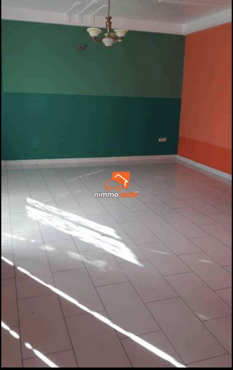 Appartement à louer à Kotto
