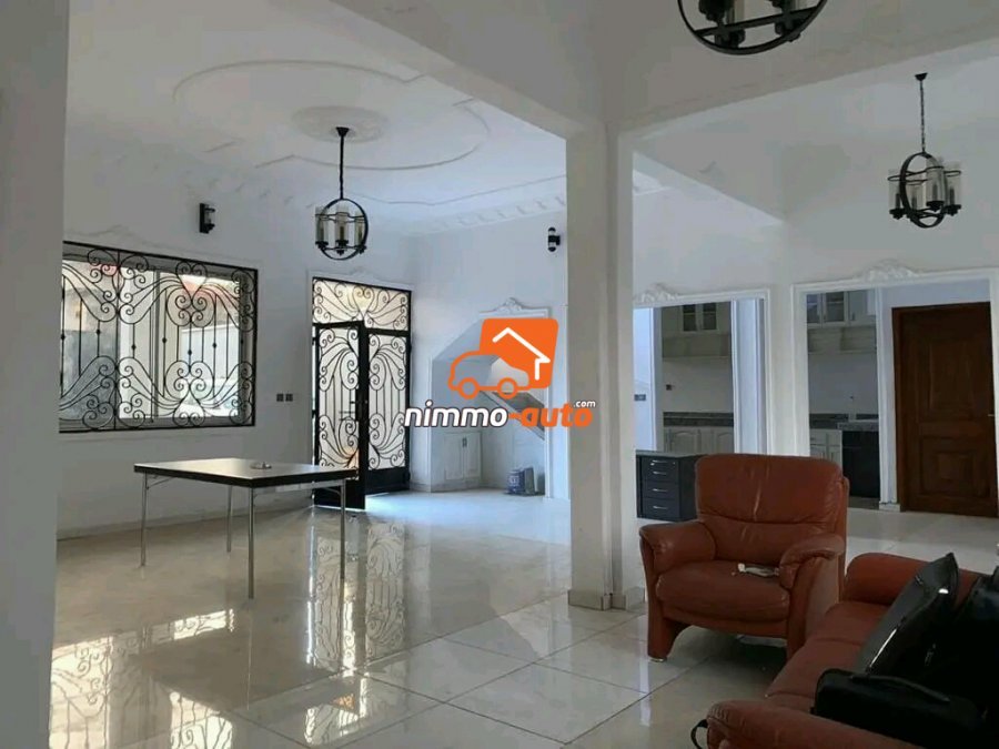 BITENG Duplex nouvellement construit à vendre