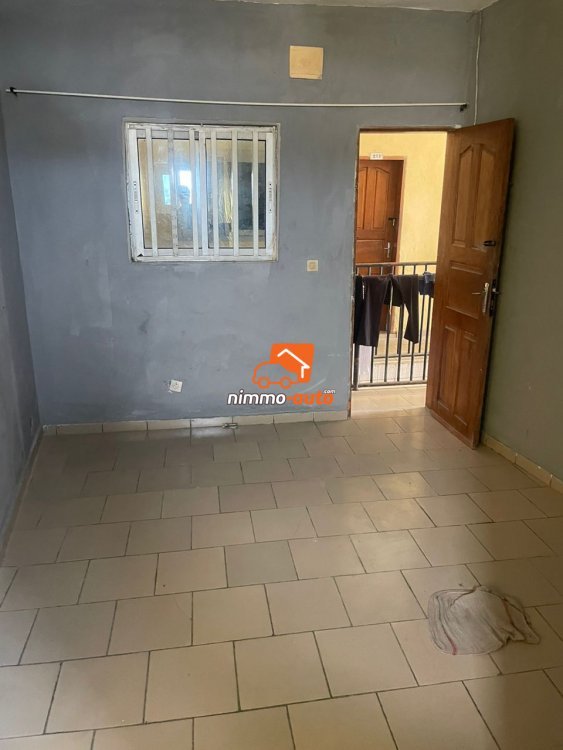 Urgent - Jolie Chambre Moderne à louer à Douala