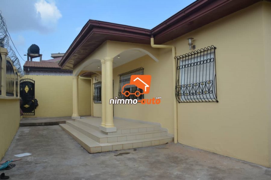 VILLA DE STANDING NON MEUBLÉE – 4 CHAMBRES PLAIN-PIED À NKOLFOULOU (YAOUNDÉ V) À LOUER