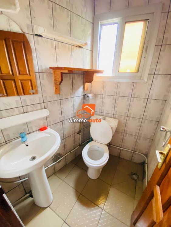 Studio meublé à louer à Douala Ndogbong
