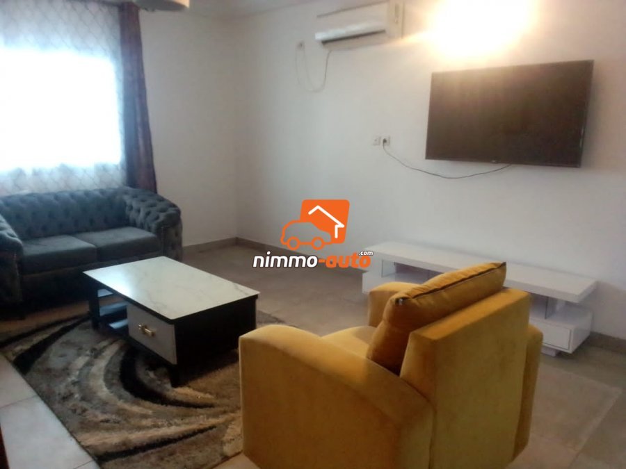 Studio meublé à louer à Douala Logpom