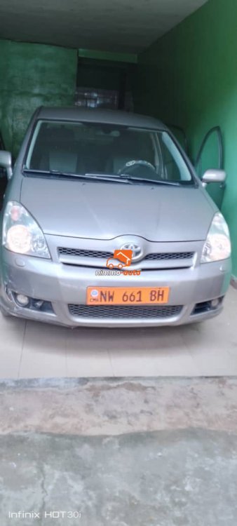 Toyota Corolla 7places à vendre