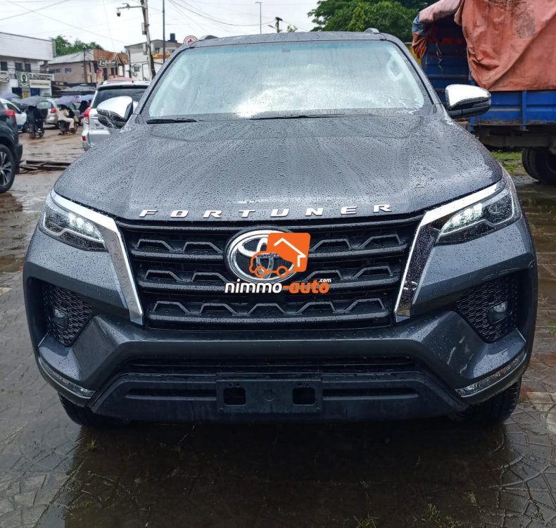 Toyota Fortuner
