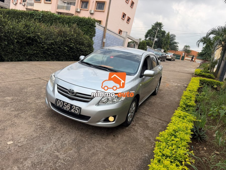 Vente toyota corolla police