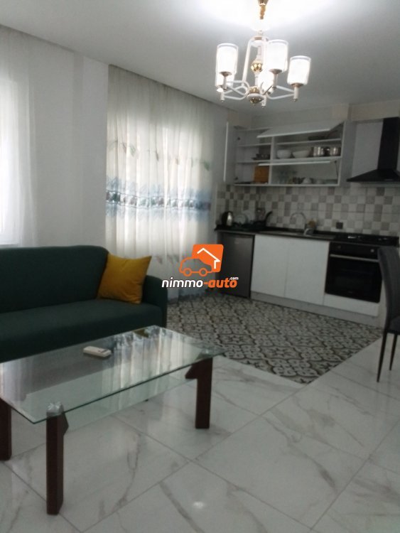 Studio meublé de luxe à louer à Fouda