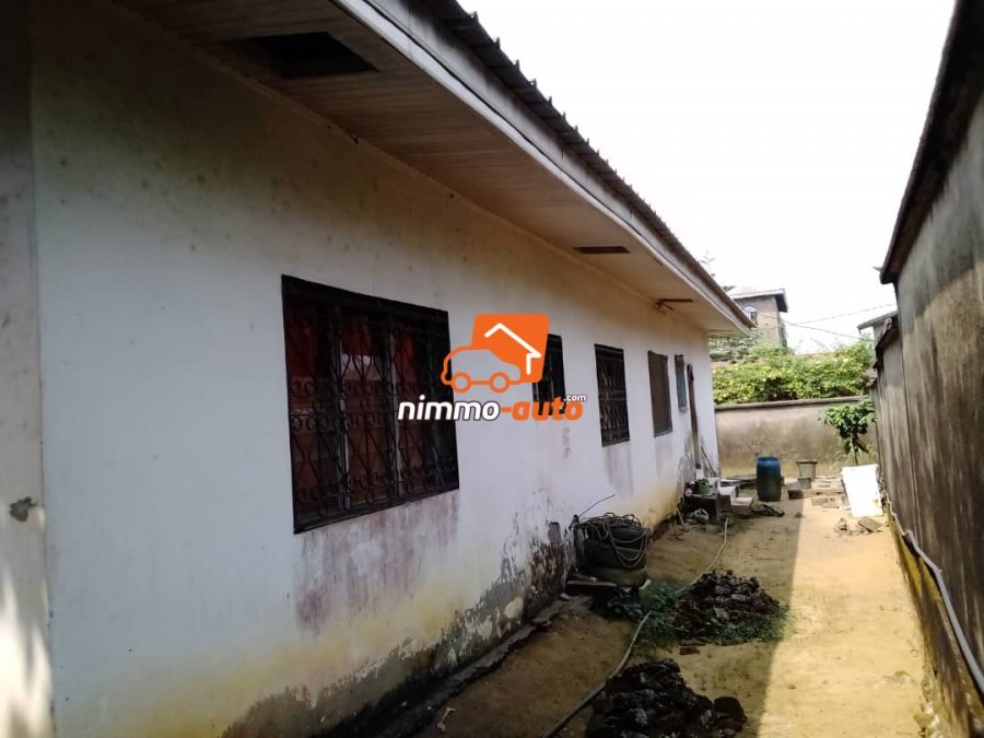 Maison à vendre à Kotto-Mbanguè