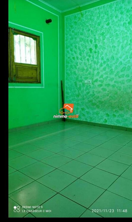 Studio moderne a louer douala pk12