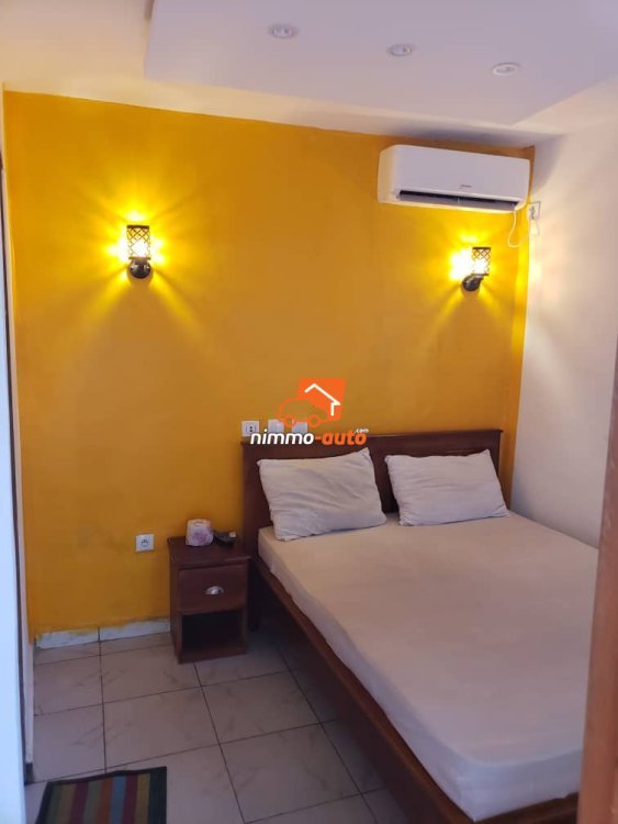 Chambre meublée à louer à Bonamoussadi