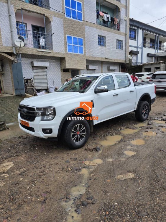 Pick up Ford Fusion à louer pour tous vos déplacements