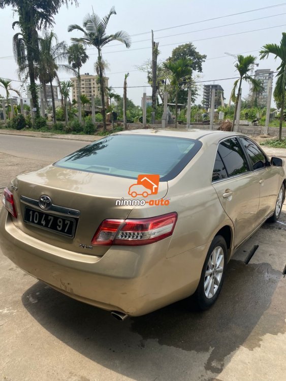 Toyota Camry à louer dans la ville de Douala