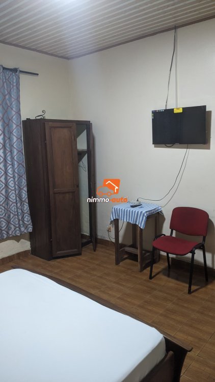 chambre meublée à louer à Akwa Nord