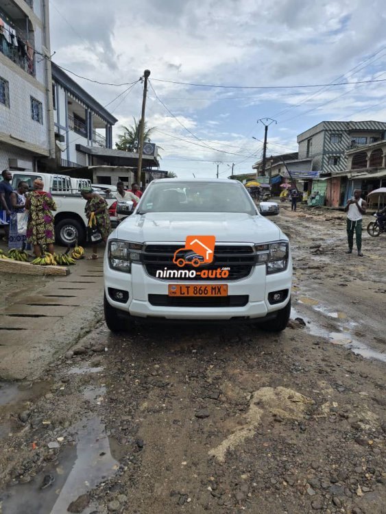 Pick up Ford Fusion à louer pour tous vos déplacements