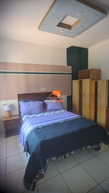 studio meublé et très bien situé à louer à Akwa