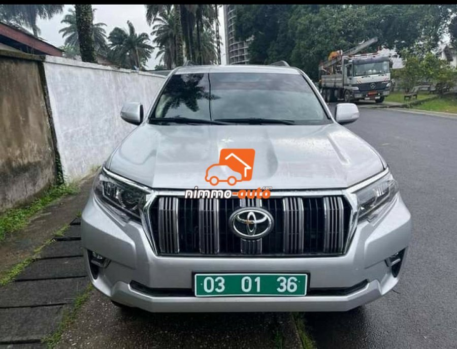 TOYOTA PRADO 2013