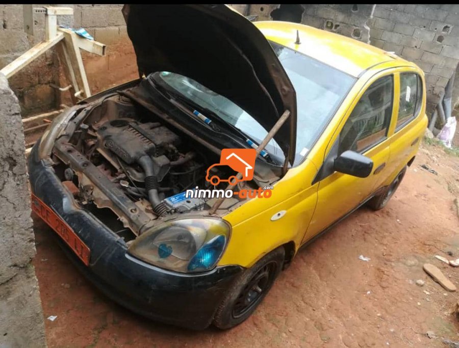 Yaris série L à vendre
