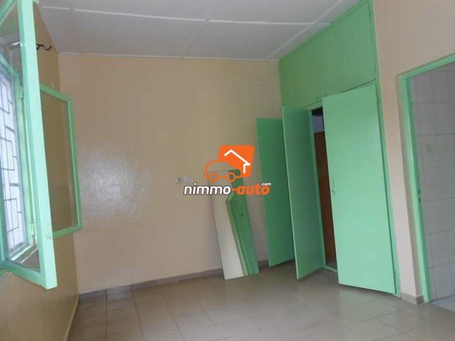 Jolie Villa à louer au Quartier Fouda