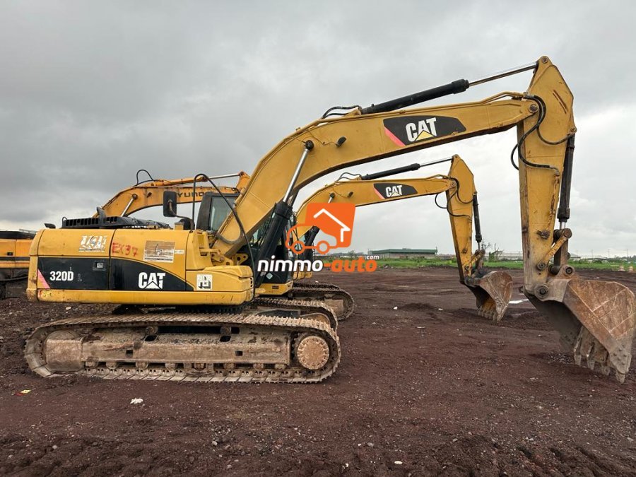 Pelleteuse caterpillar 320 D