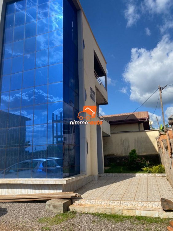 Duplex tout neuf et très chic à vendre à Awae