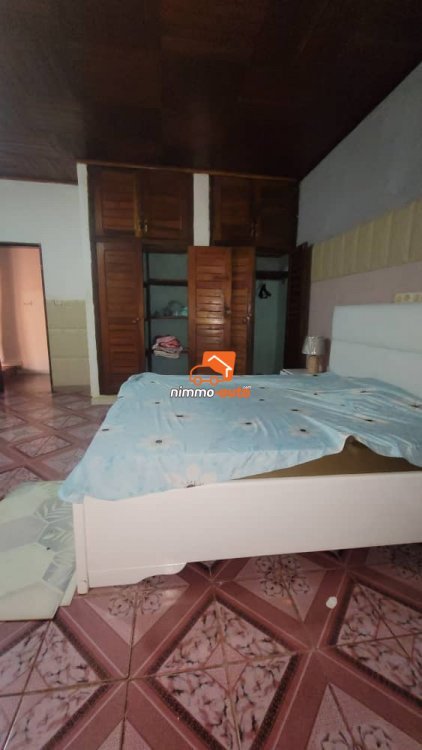 Très grande villa à louer à Tamtam
