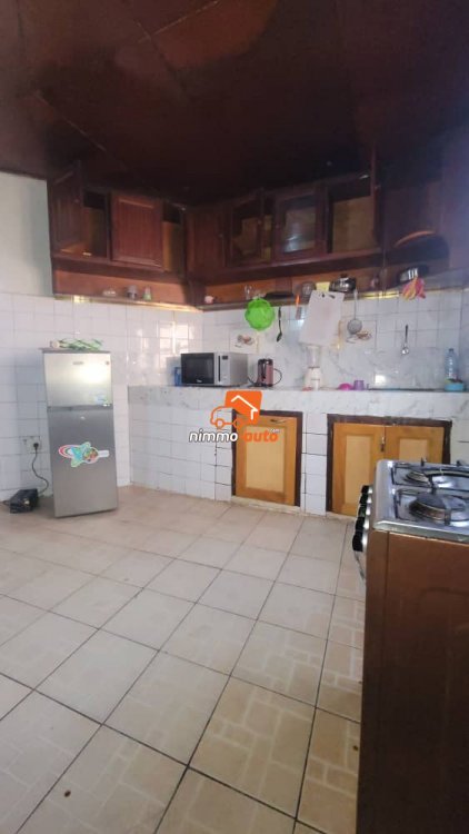 Très grande villa à louer à Tamtam